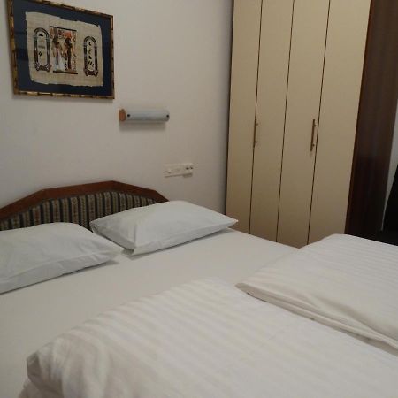 Apartments Kalina Йелса Екстериор снимка