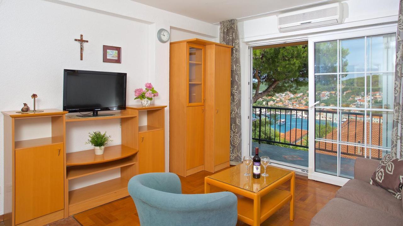 Apartments Kalina Йелса Екстериор снимка