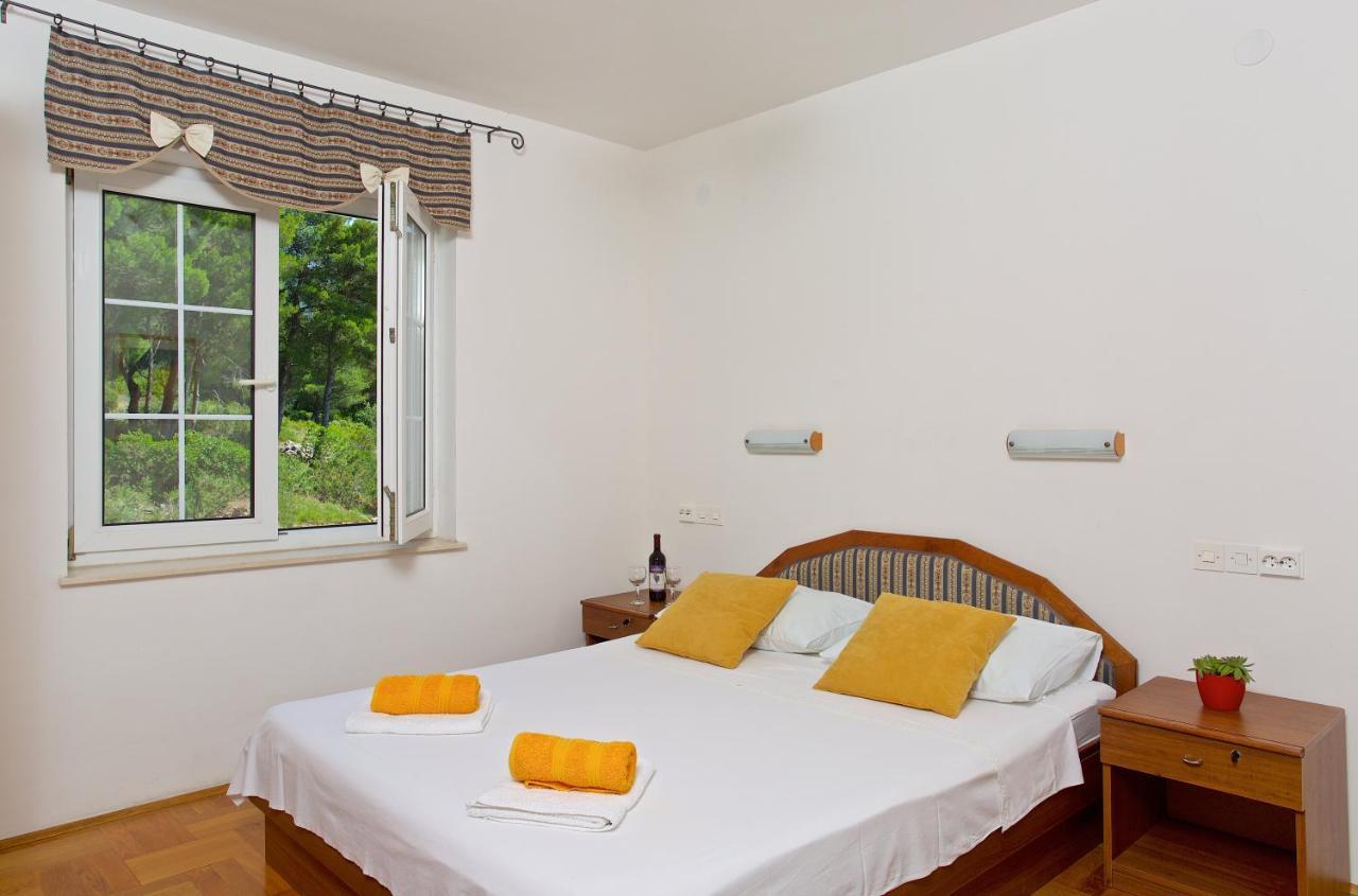 Apartments Kalina Йелса Екстериор снимка