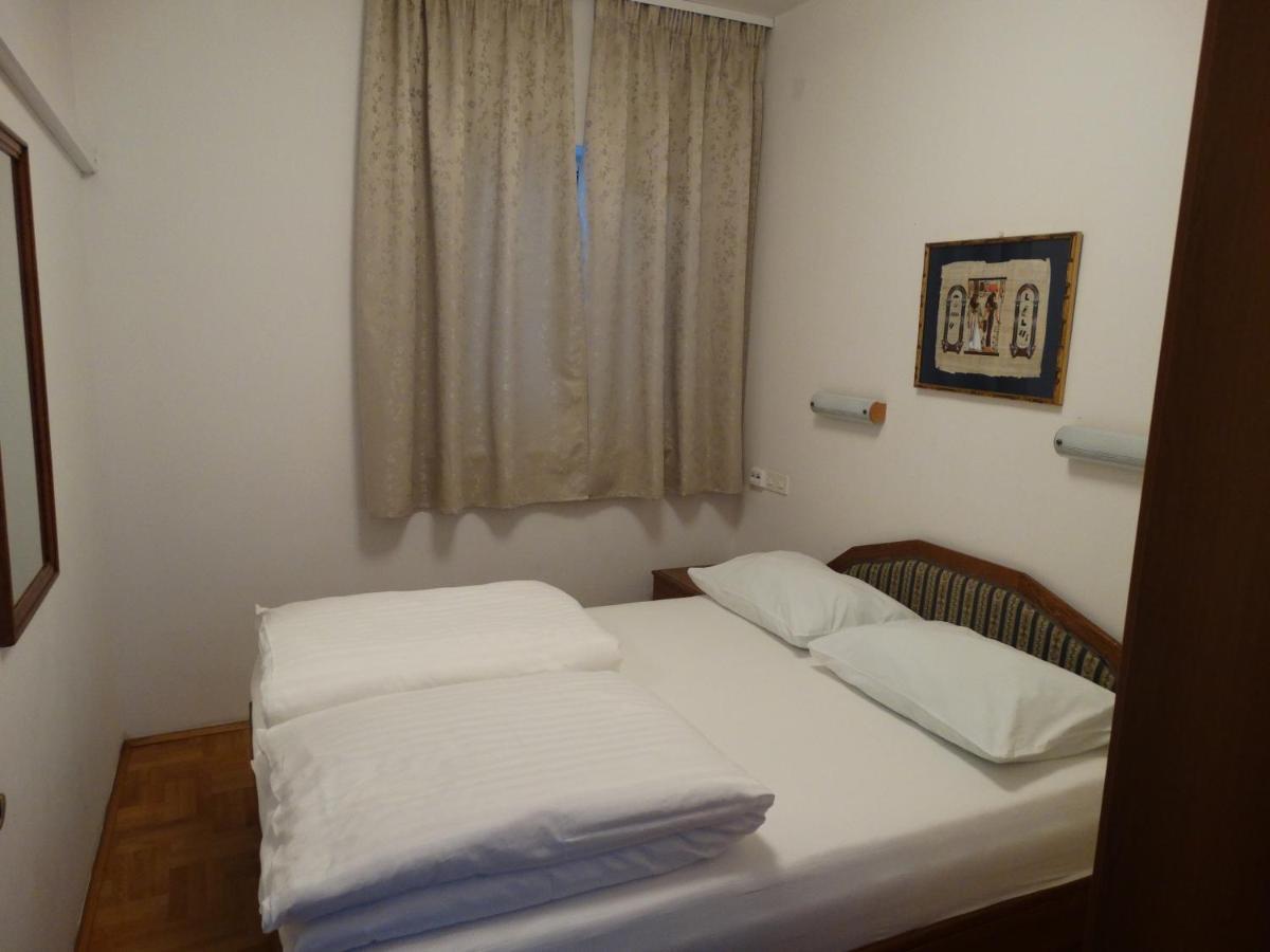 Apartments Kalina Йелса Екстериор снимка